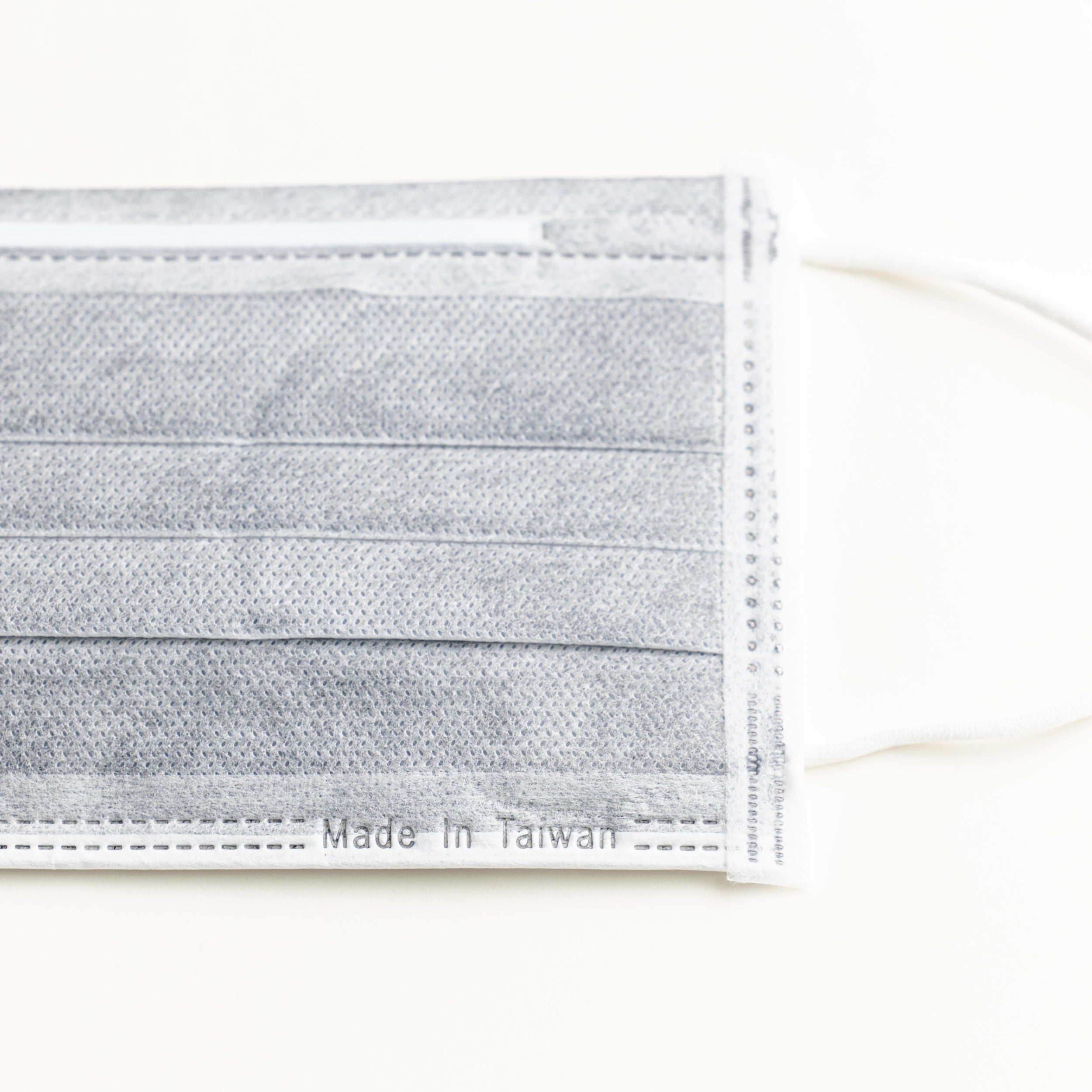 acc+ 台灣零號成人活性碳口罩