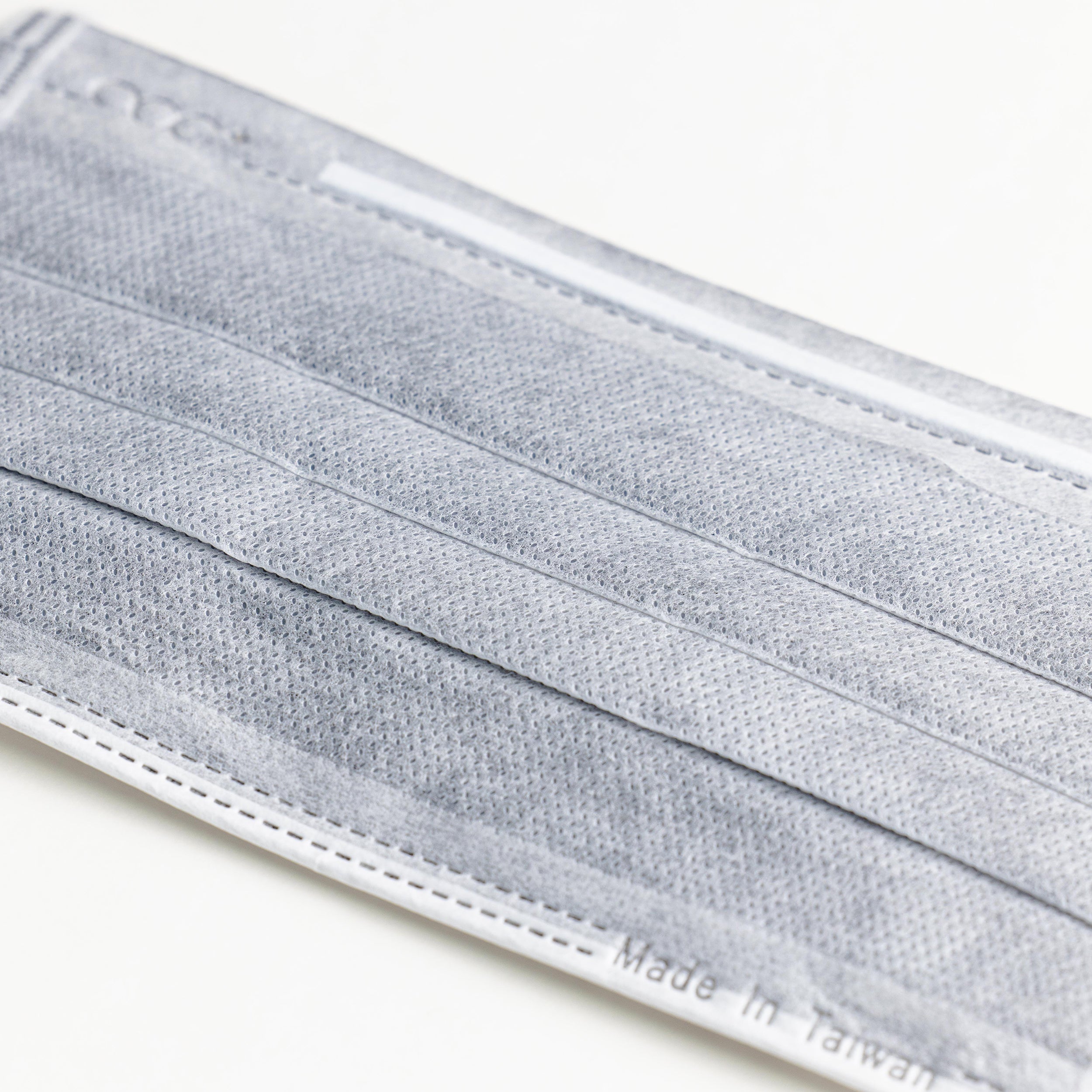 acc+ 台灣零號成人活性碳口罩