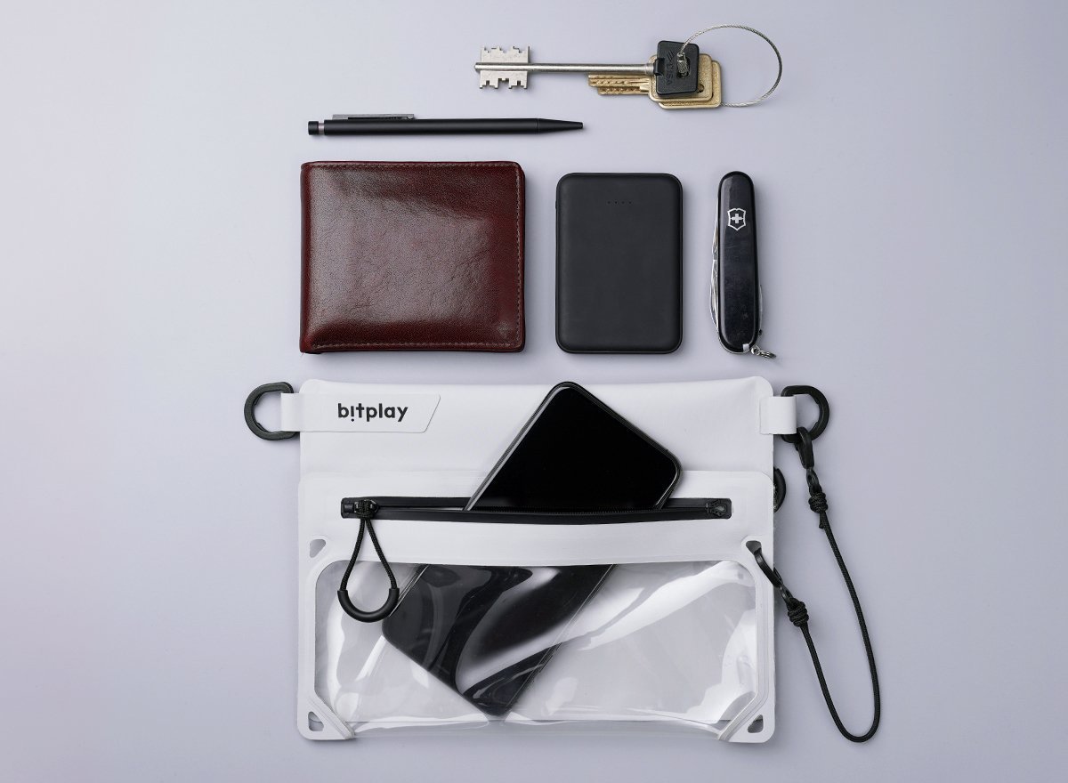 Bitplay - AquaSeal 全境防水瞬扣包 - 沙色