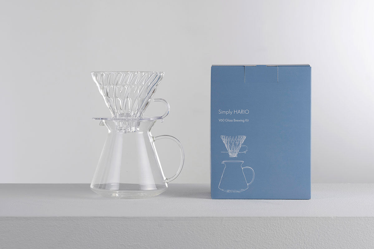 Hario - V60 02 Glass Brewing Kit (1-4 cups)|With filter paper S-VGBK-02-T