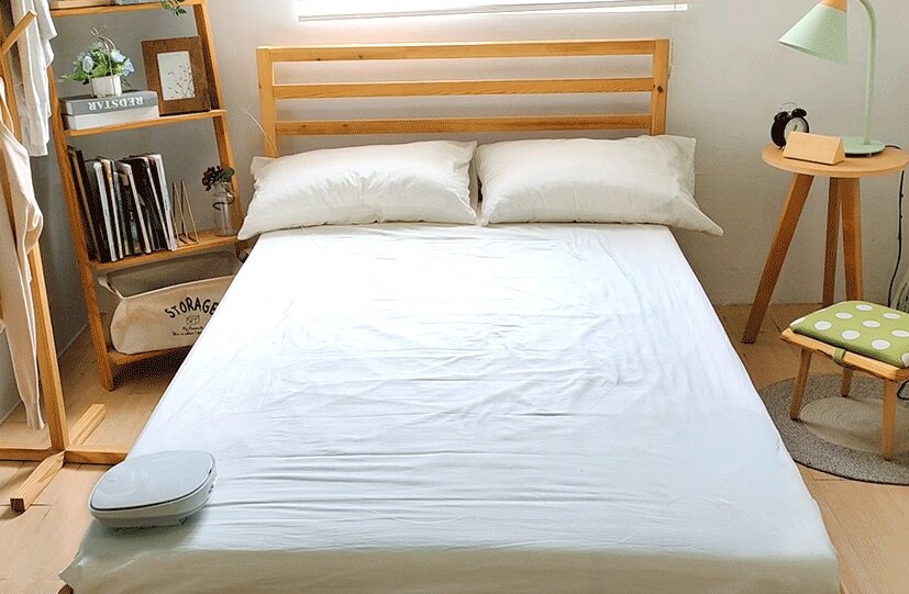 Future Lab - CleanChariot Sterilization Chariot|UV-C Ultraviolet Light|Disinfection|Germicidal Lamp|Dust Mite Removal Robot|Ozone