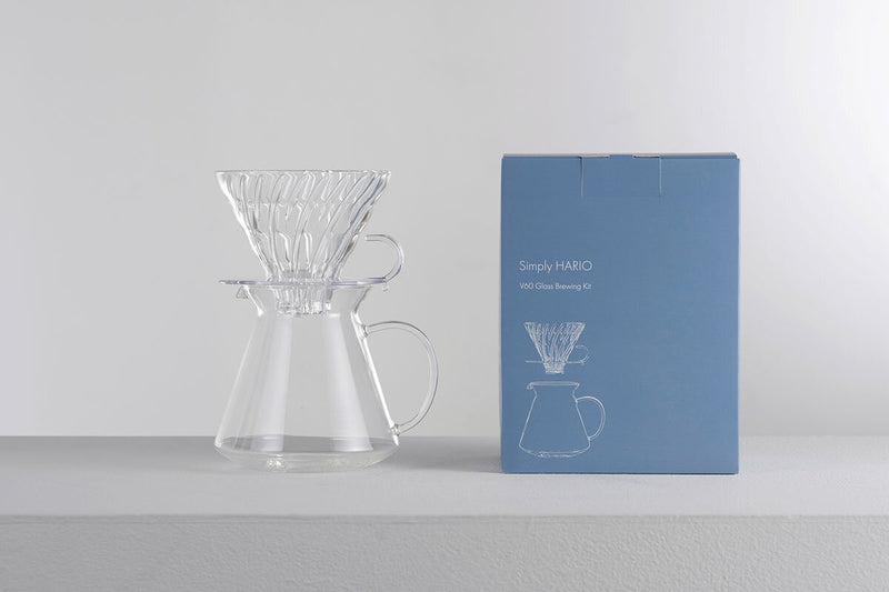Hario - V60 02 Glass Brewing Kit (1-4 cups)｜With filter paper S-VGBK-02-T